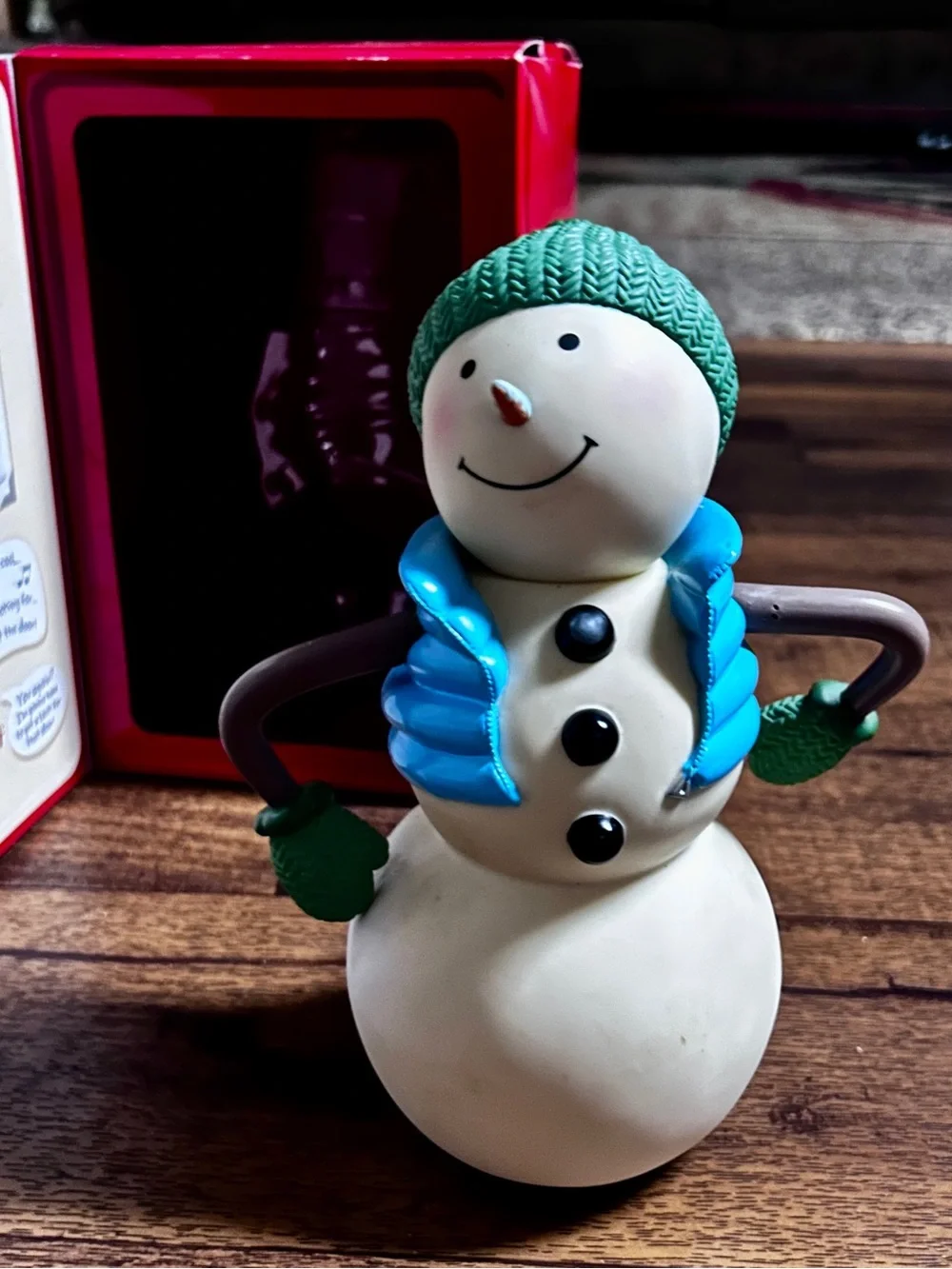 Hallmark ~ Fun In The Fridge ~ White ~ Snowman ~ Singing/ Talking ~ New/ Video